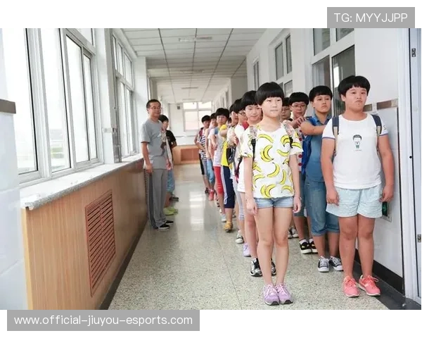新生入学套餐1000元，自愿背后是压力还是选择？，开学套餐
