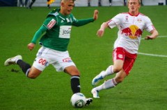 9游游戏官网-国足临场战术执行率与比分结果分析，据说国足场地要这样才能赢